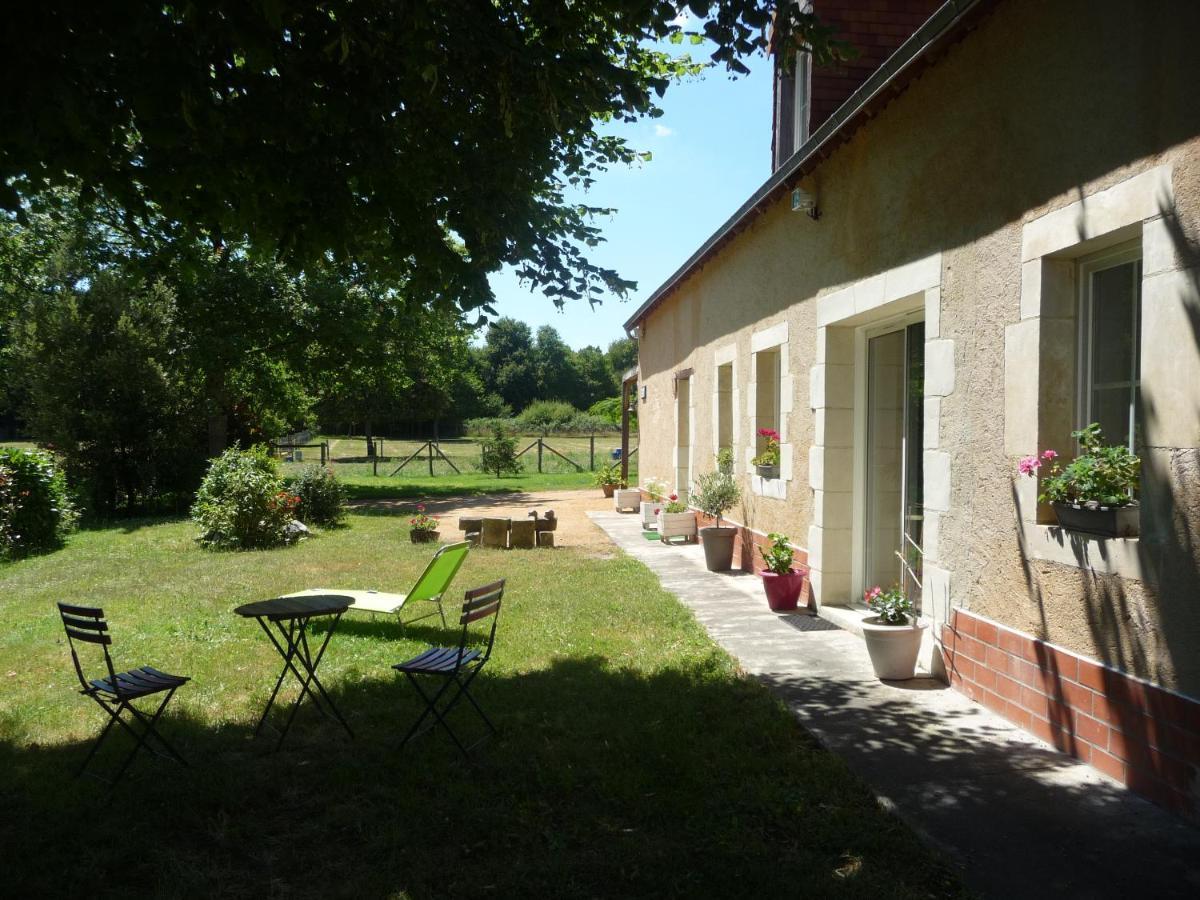 Chambre D'Hote En Vallee Du Loir - Elevage Des Rosiers Bazouges-sur-le-Loir Εξωτερικό φωτογραφία